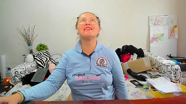 IamYourNarcotic online show from 12.02.25