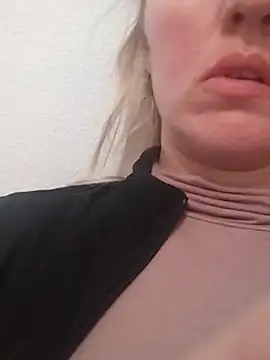 Mllesha74000 online show from 04.12.26