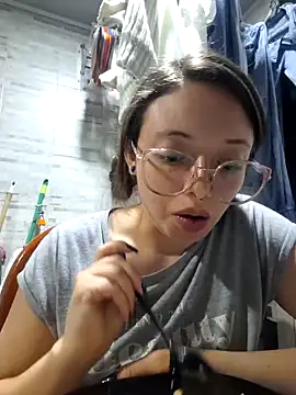 linda-schmidt online show from 10.10.25