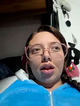 linda-schmidt online show from 10.26.25