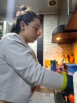 linda-schmidt online show from 02.10.26