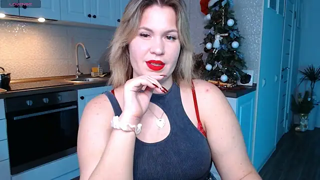 HotTiffani online show from 01.02.25