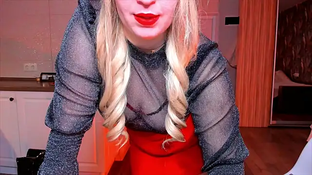 HotTiffani online show from 02.12.26