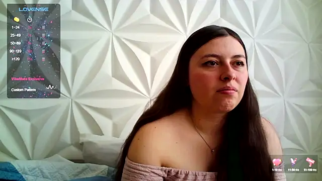 Snapshot of jerryandjessica chatting on 09.22.25 jerryandjessica online show from 09.22.25