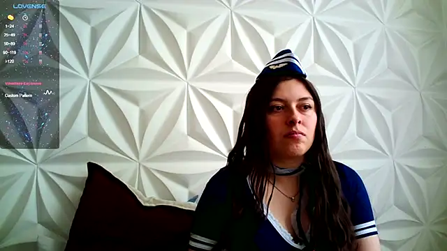 Snapshot of jerryandjessica chatting on 10.29.25 jerryandjessica online show from 10.29.25