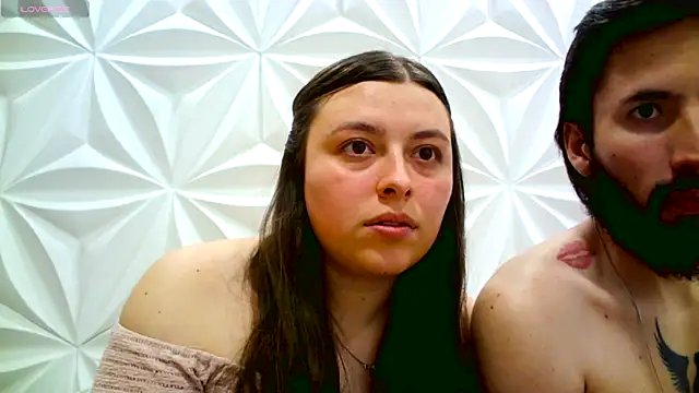 Snapshot of jerryandjessica chatting on 11.27.25 jerryandjessica online show from 11.27.25