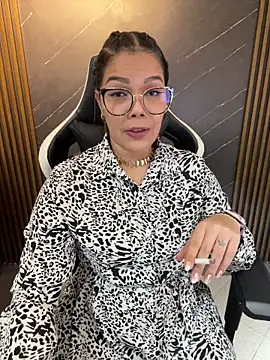 KellyBrooklyn  online show from 02.21.26