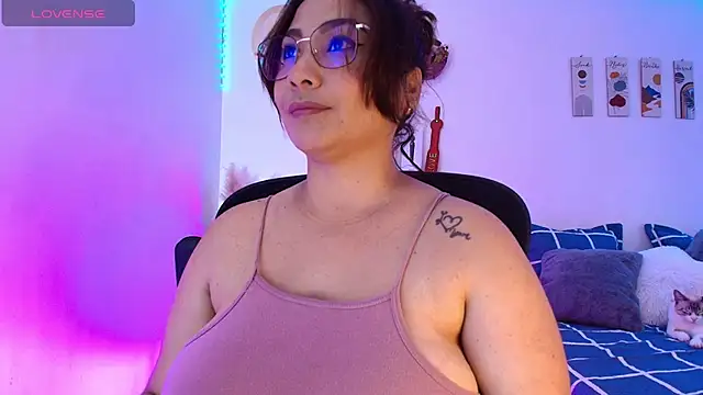 JuliRamirez online show from 12.07.24