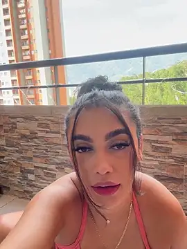 emma andrew1 online show from 11.22.25