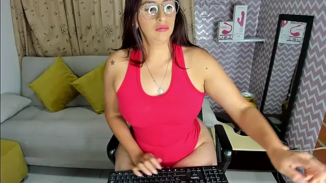 Snapshot of rukminilatin chatting on 01.24.25 rukminilatin online show from 01.24.25