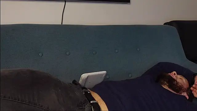 Snapshot of Tommy_Burnz chatting on 01.02.25 Tommy Burnz online show from 01.02.25