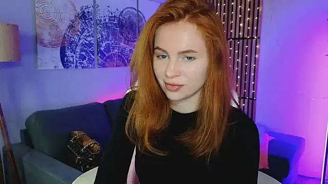 Snapshot of GingerArin chatting on 01.13.25 GingerArin online show from 01.13.25