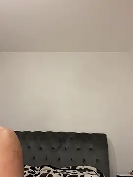 ChiIul11 online show from 04.16.26