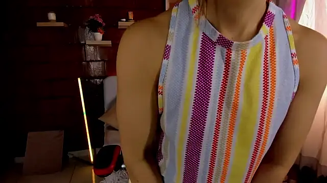 Snapshot of Gaby_Sexy_ chatting on 10.13.25 Gaby Sexy online show from 10.13.25