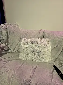 VickyDiamondx online show from 10.14.25