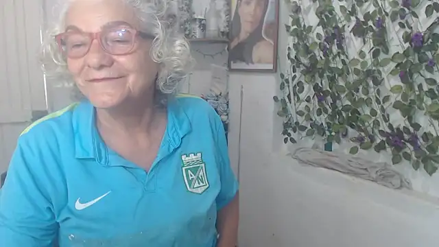 FunnyGrandma online show from 11.14.25