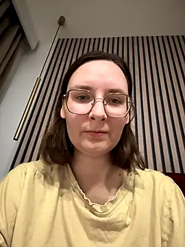 The Snowwhitee online show from 11.12.25