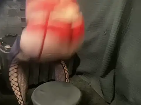 Snapshot of xdresserwithass chatting on 03.21.25 xdresserwithass online show from 03.21.25