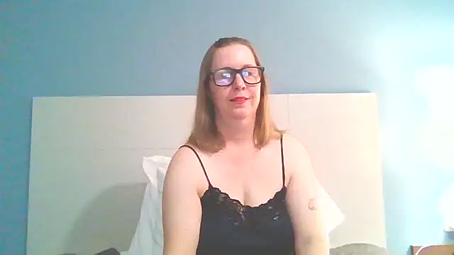 SweetandNaughty1 online show from 03.04.25