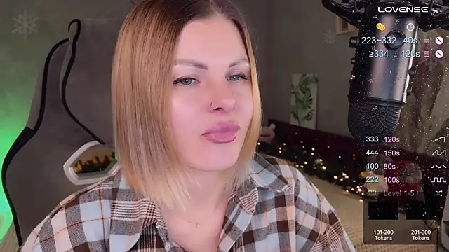 Your Sweet Lilu online show from 12.20.24