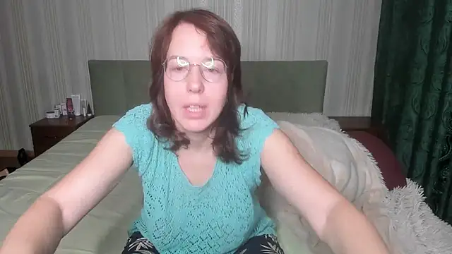 ClassyLiza online show from 01.29.25