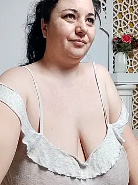 AleshaArabian online show from 03.12.25