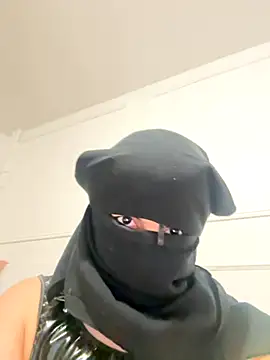 Snapshot of Marocainegroscul chatting on 12.05.25 Marocainegroscul online show from 12.05.25