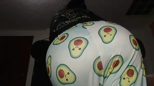 Snapshot of prettyangelsquirt chatting on 02.20.25 prettyangelsquirt online show from 02.20.25