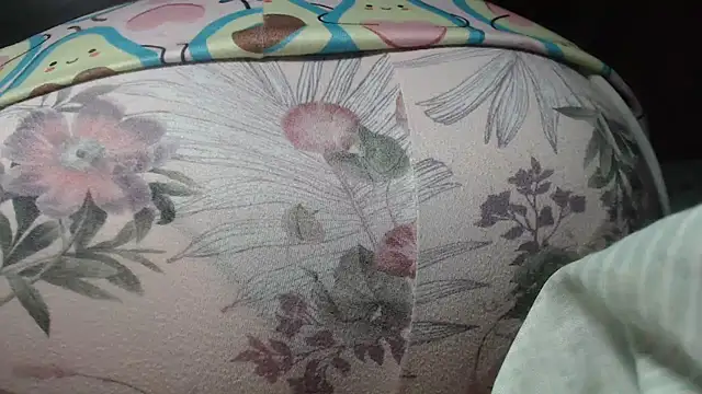 Snapshot of prettyangelsquirt chatting on 02.26.25 prettyangelsquirt online show from 02.26.25