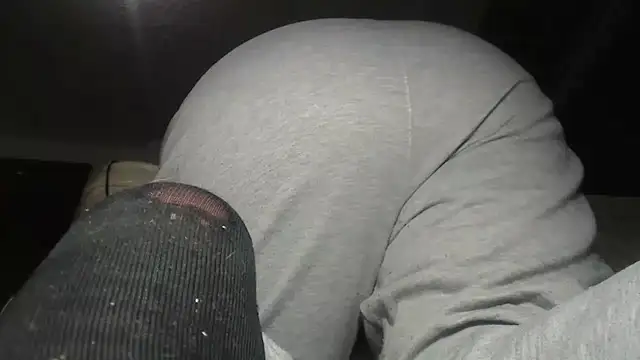 Snapshot of prettyangelsquirt chatting on 09.10.25 prettyangelsquirt online show from 09.10.25