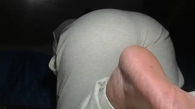 Snapshot of prettyangelsquirt chatting on 11.22.25 prettyangelsquirt online show from 11.22.25