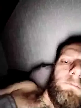 Snapshot of Kw8585kw chatting on 12.29.24 Kw8585kw online show from 12.29.24