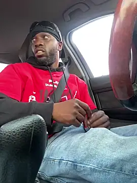 Snapshot of danieldonte chatting on 02.08.26 danieldonte online show from 02.08.26