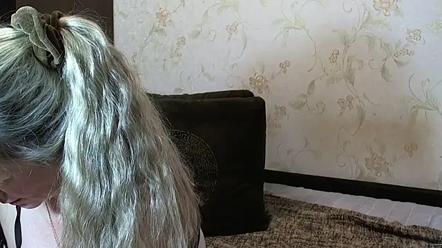 MARMELADINKA- online show from 11.17.25