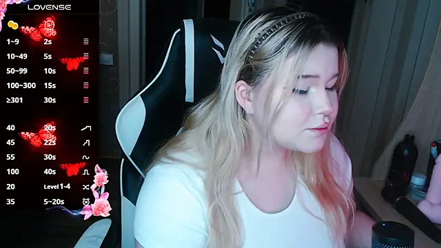 Mini Mo online show from 01.14.25