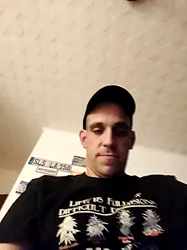 Codymc89 online show from 10.19.25