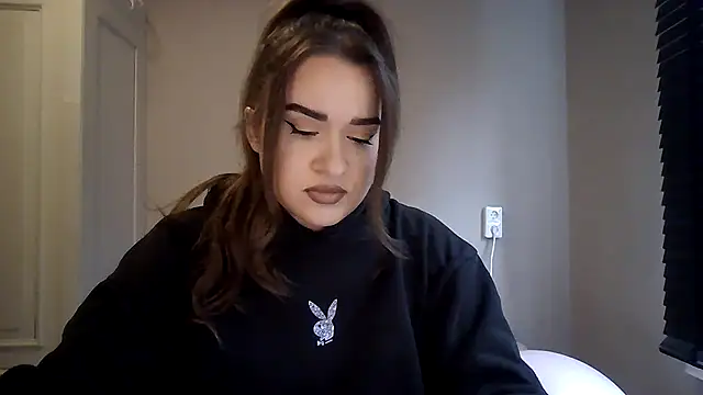 avajade online show from 11.25.25