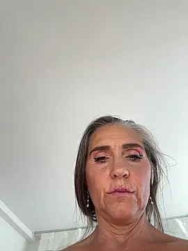 Snapshot of Alimela chatting on 02.03.26 Alimela online show from 02.03.26