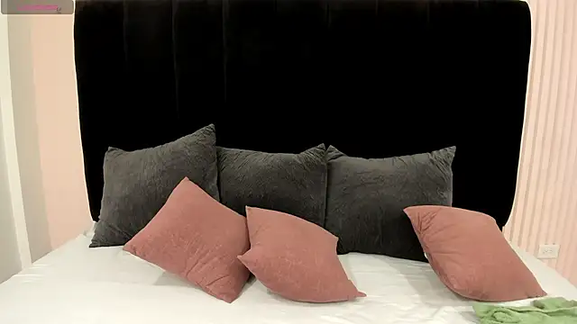 pink dustt online show from 08.08.26