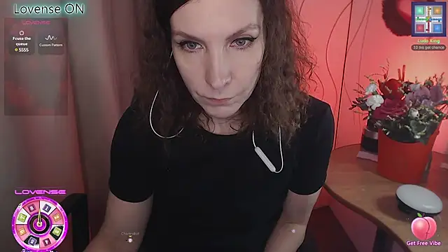 JohansonKatie online show from 02.17.25