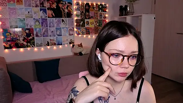 MilenaSaint online show from 01.29.25