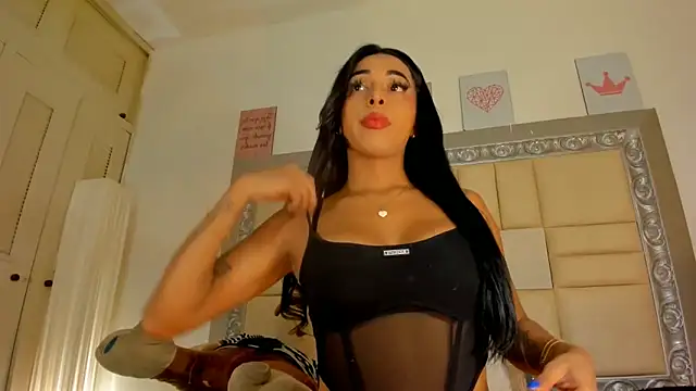 JessicaSloan online show from 10.25.25