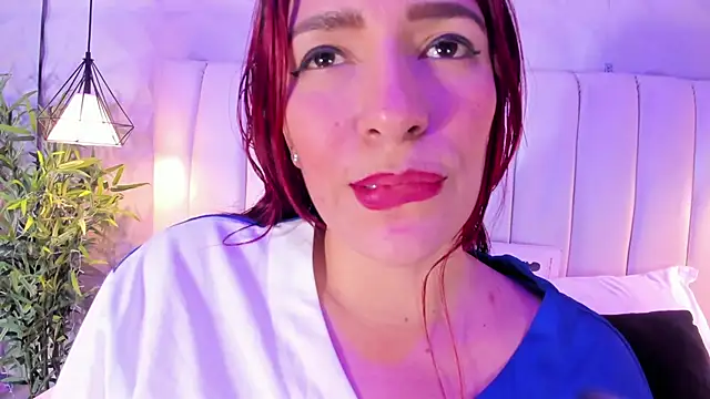 naughty flower18 online show from 12.14.24