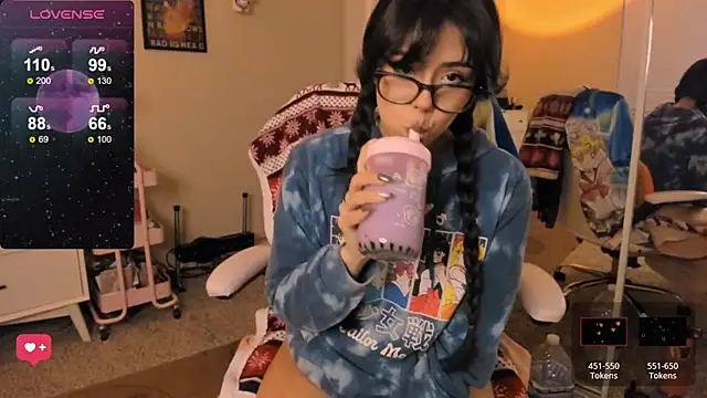 Evie-Luna online show from 12.05.24