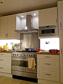 theSecretBallerino online show from 12.27.24