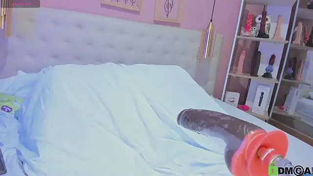 Snapshot of leylla_ chatting on 11.12.25 leylla online show from 11.12.25