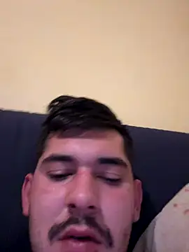 Snapshot of Hitdick007@xh chatting on 10.30.25 Hitdick007xh online show from 10.30.25