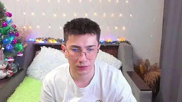 Yumi steve online show from 12.20.24