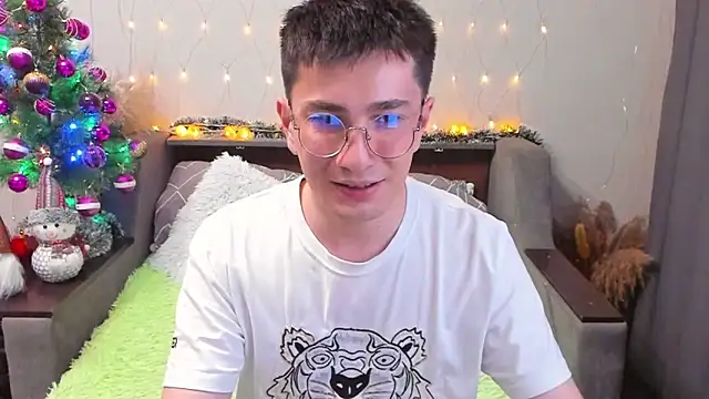 Yumi steve online show from 12.25.24