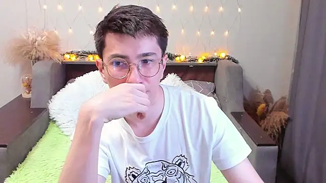 Yumi steve online show from 01.18.25